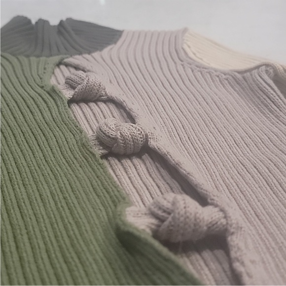Danielle Guizio ribbed knotted colorblock sweater. Size small. - Picture 7 of 7